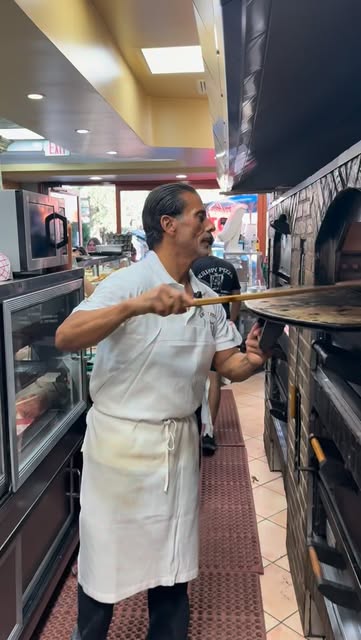 At Krispy Pizza: real pizzeria photos